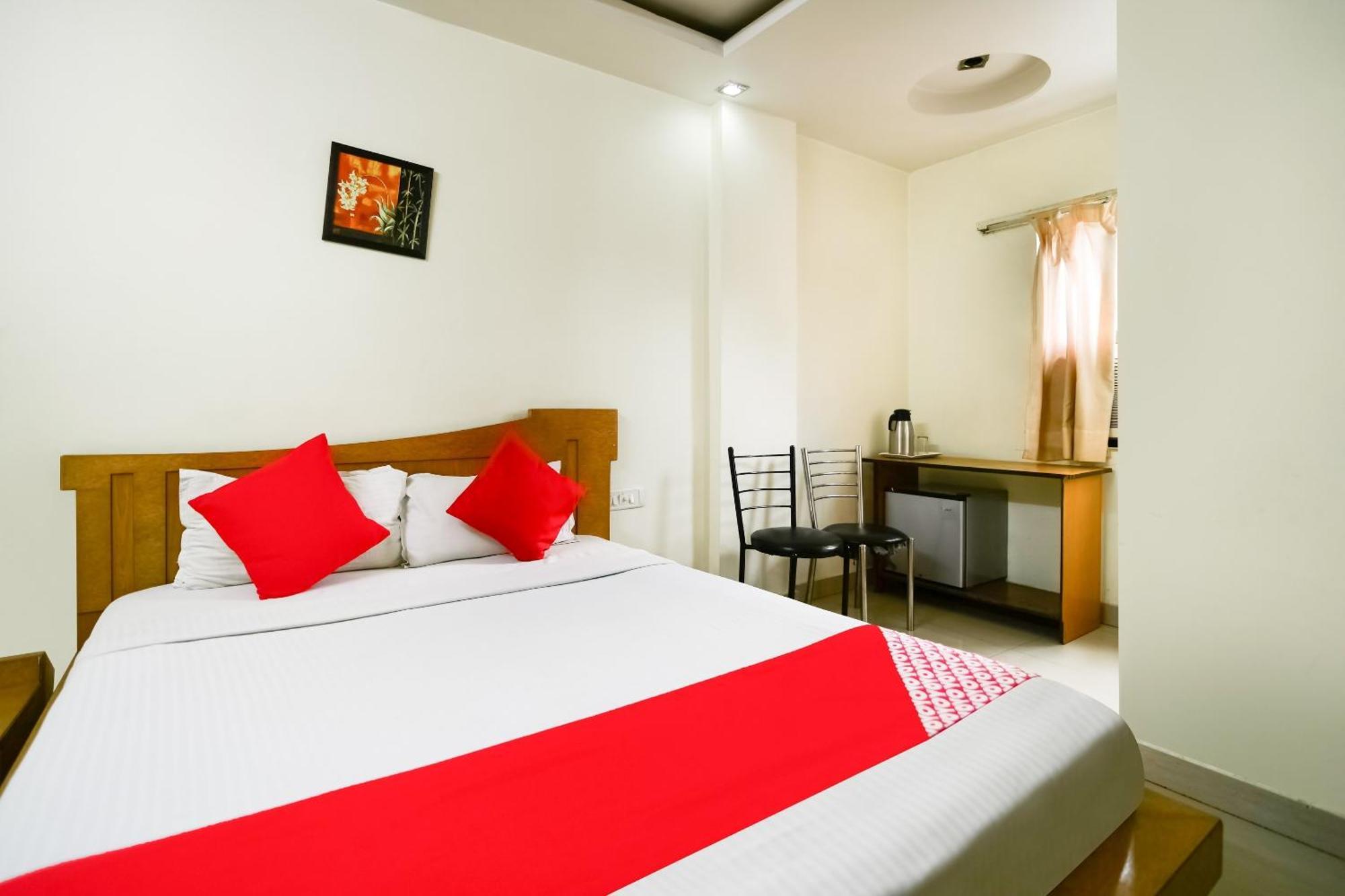 Capital O 61493 Hotel All Seasons Jamshedpur Exterior foto
