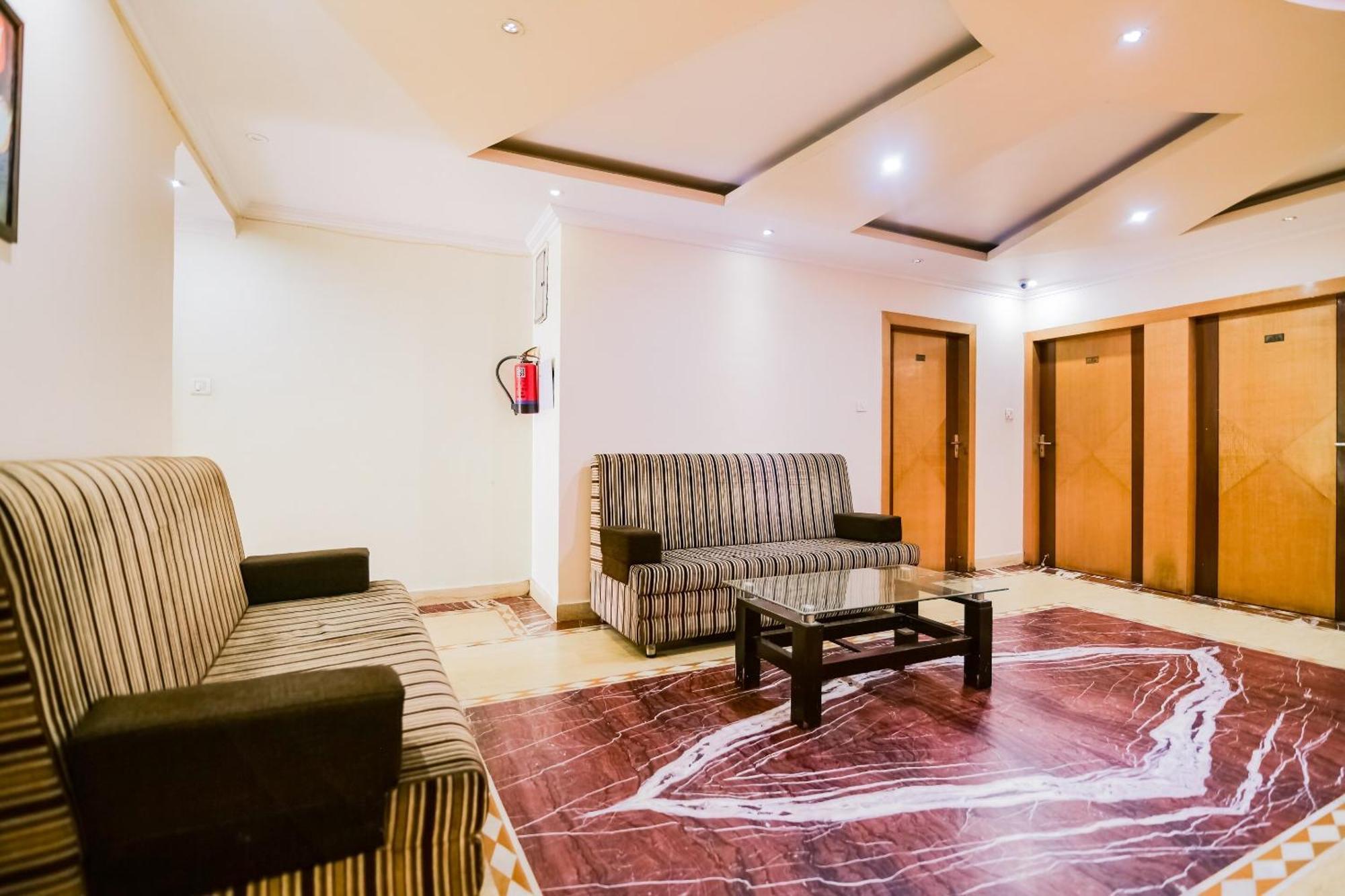 Capital O 61493 Hotel All Seasons Jamshedpur Exterior foto