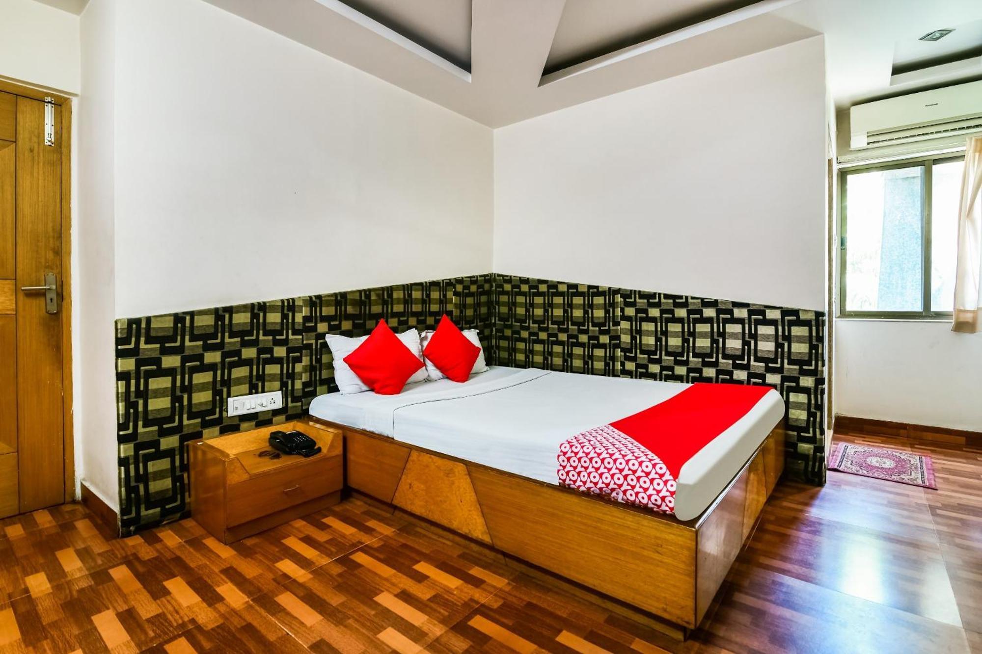 Capital O 61493 Hotel All Seasons Jamshedpur Exterior foto