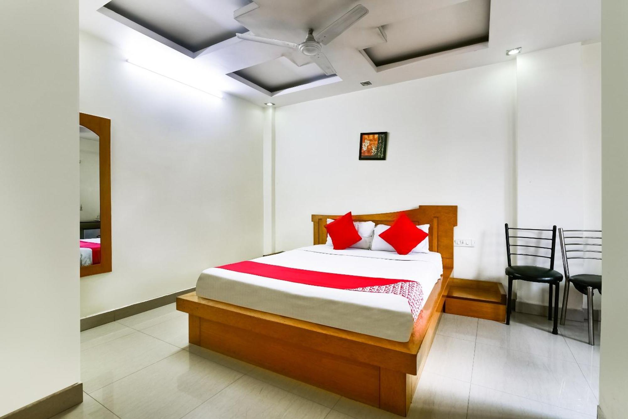 Capital O 61493 Hotel All Seasons Jamshedpur Exterior foto